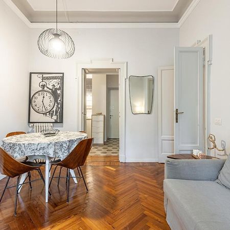 Monte Nero Charme Apartment Milano Exterior foto
