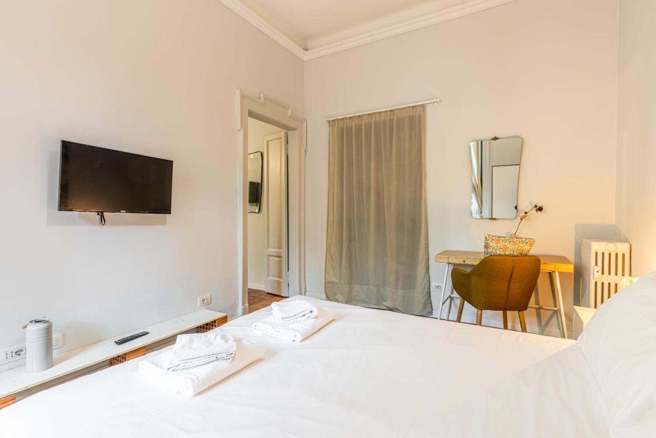Monte Nero Charme Apartment Milano Exterior foto